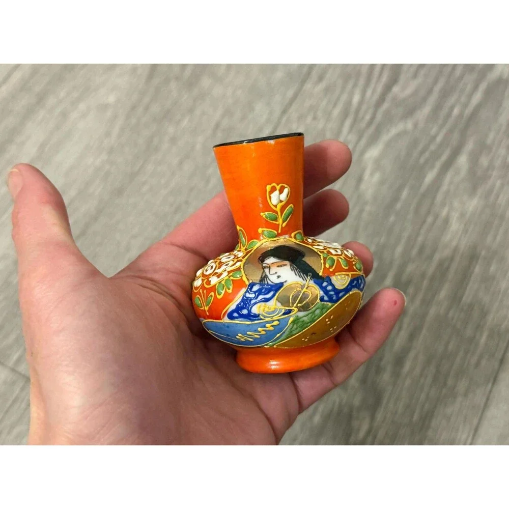 Vintage Japanese Moriage Bud Vase Geisha Girl Hand Painted Orange Miniature